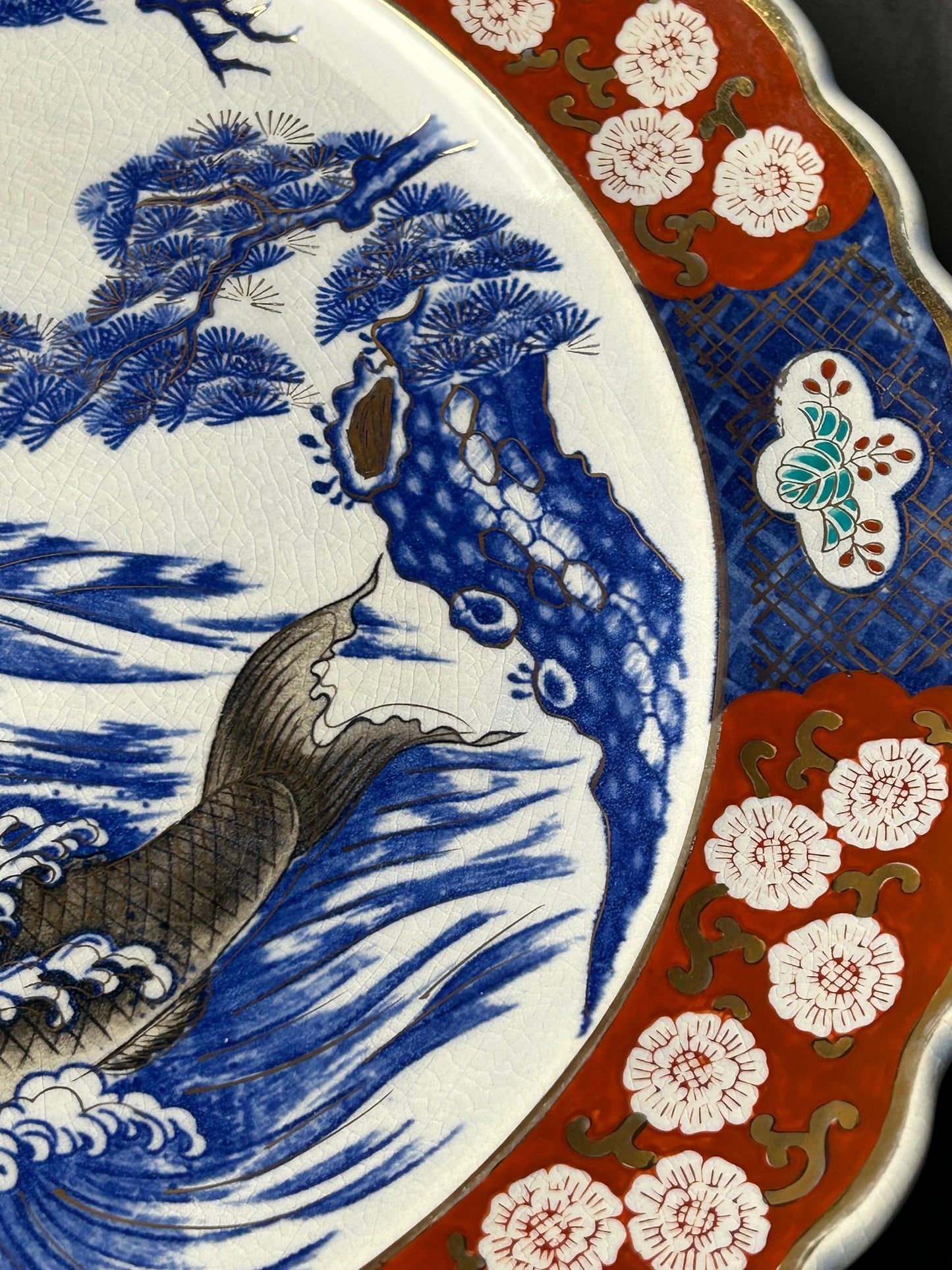 19th Century Gold Imari Hand-Painted Koi Fish Dish – 16 1/4"