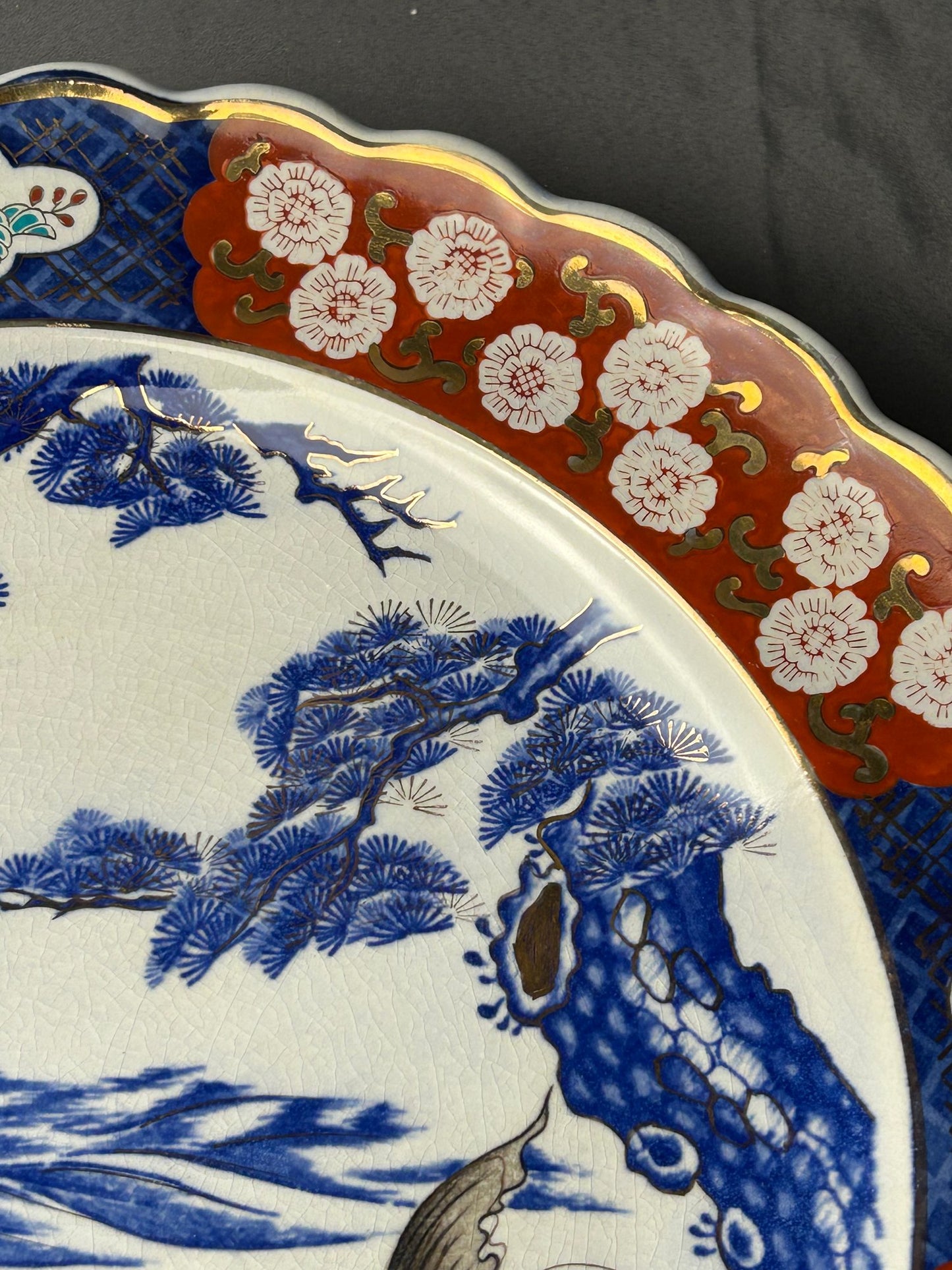 19th Century Gold Imari Hand-Painted Koi Fish Dish – 16 1/4"