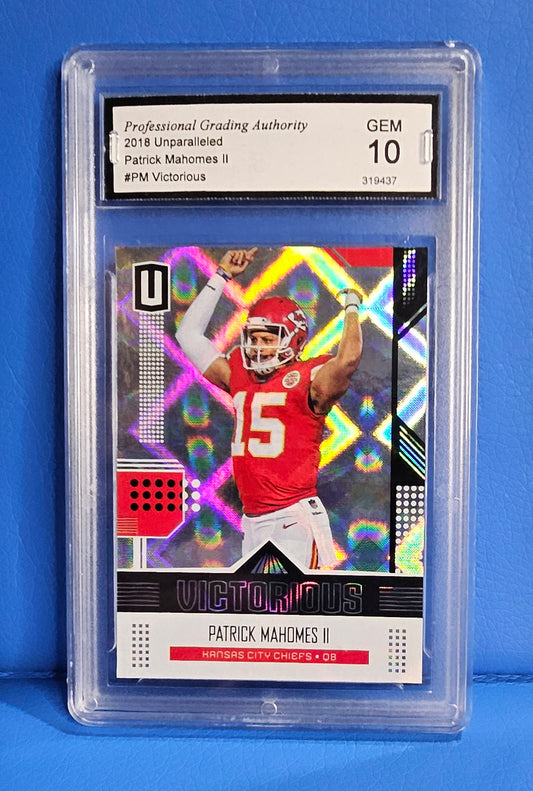 2018 Panini Unparalleled Patrick Mahomes II Victorious #VTPM