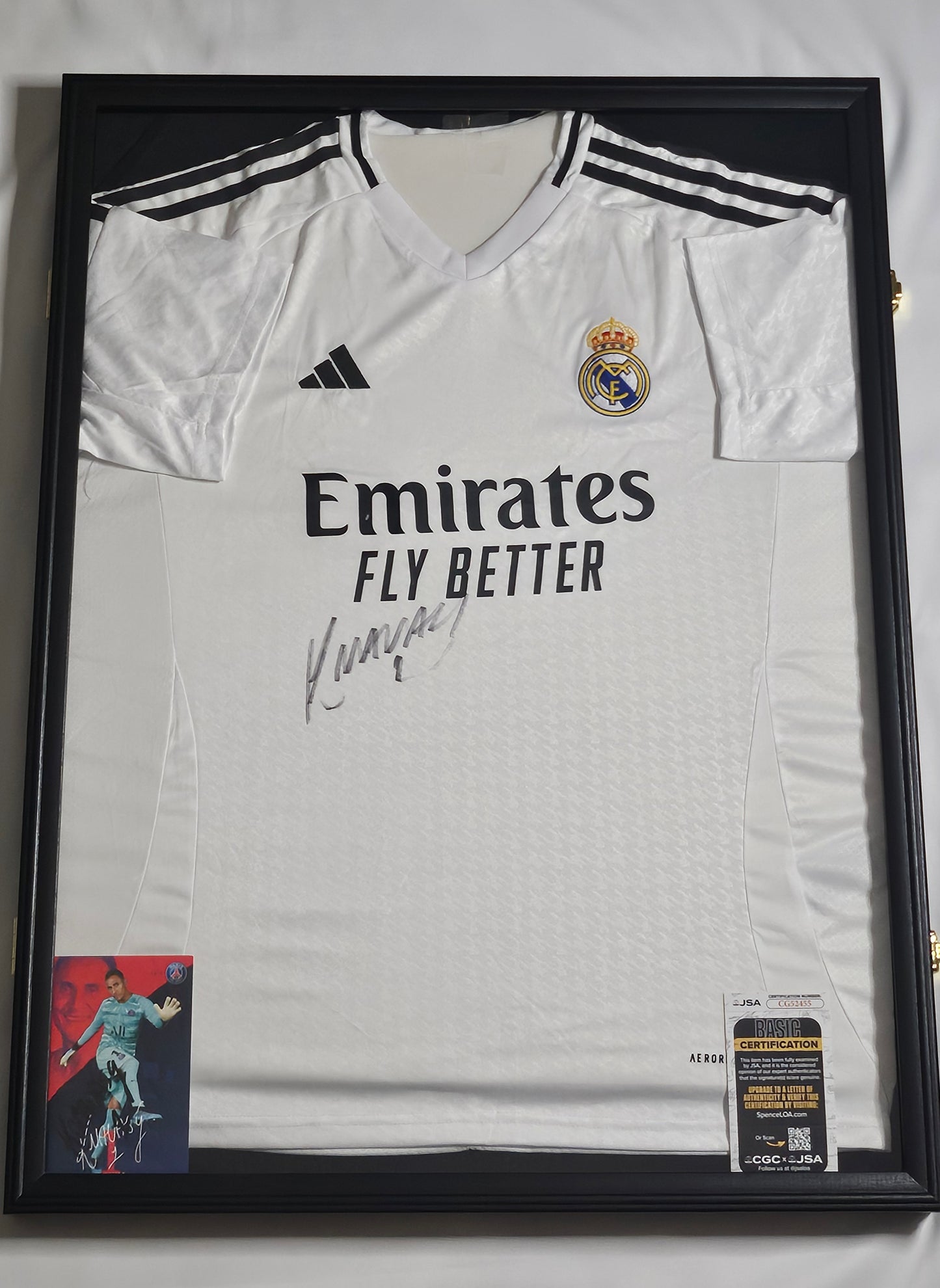 Keylor Navas Signed Real Madrid Jersey (JSA)