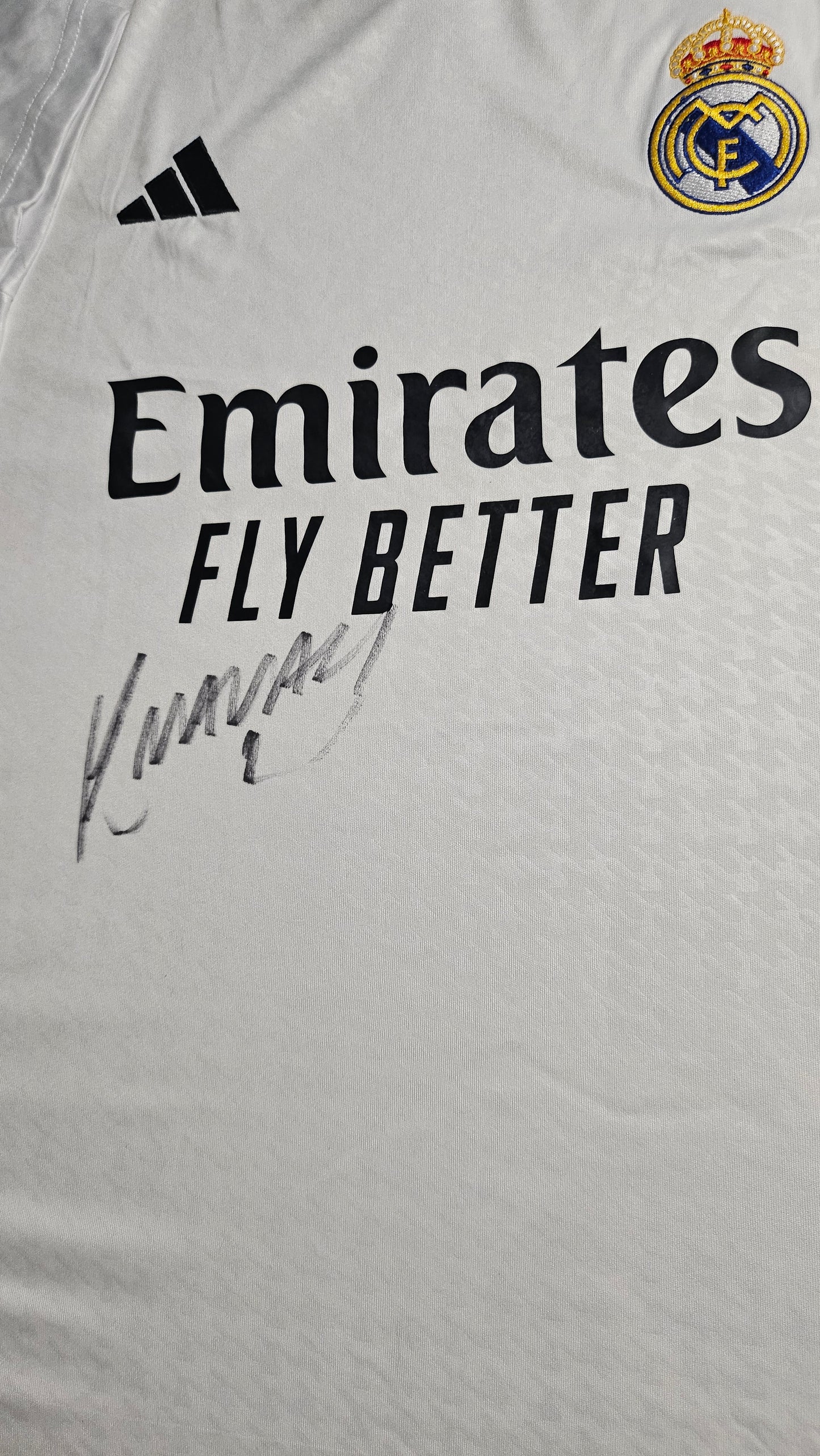 Keylor Navas Signed Real Madrid Jersey (JSA)