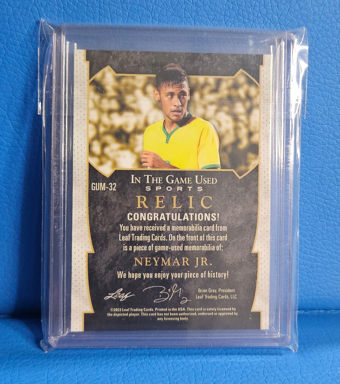 Neymar Jr Leaf Relic Patch In The Game Used 34/50 Soccer Brasil