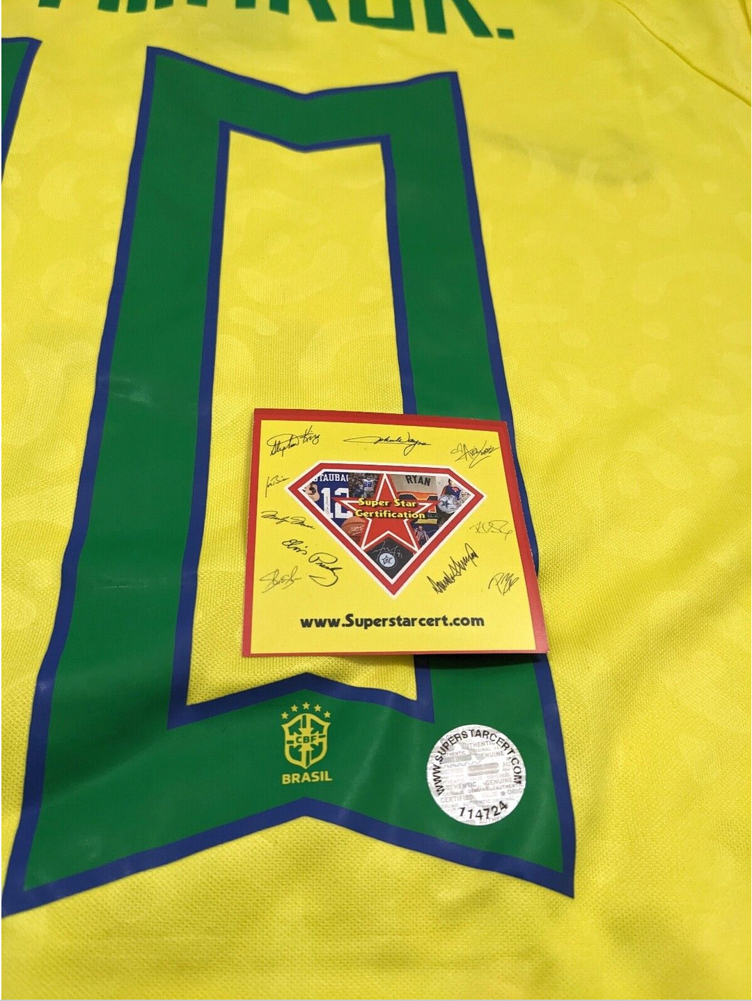 Neymar Jr. Brazil Signed Jersey w/COA | Bollëku