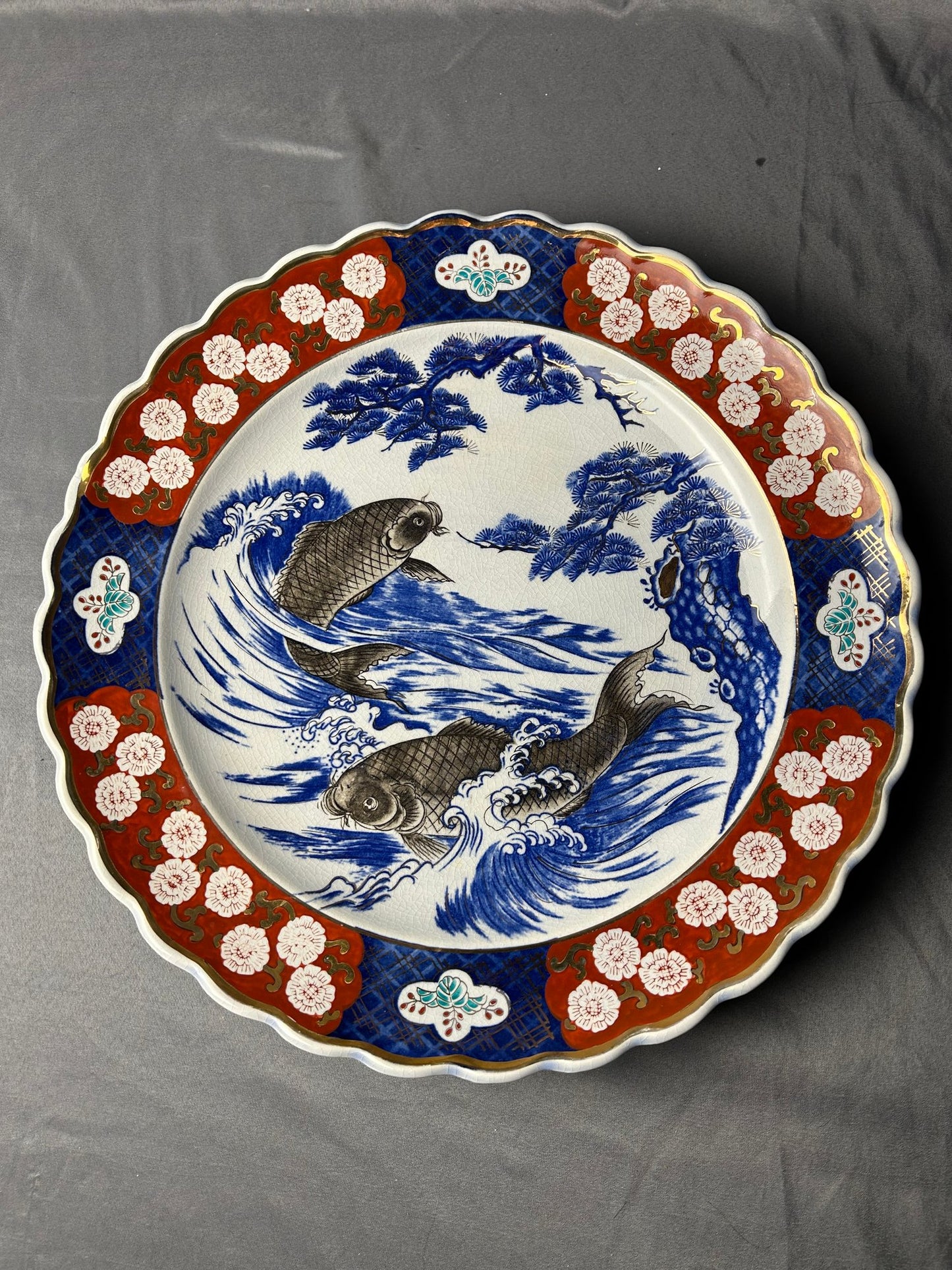 19th Century Gold Imari Hand-Painted Koi Fish Dish – 16 1/2"