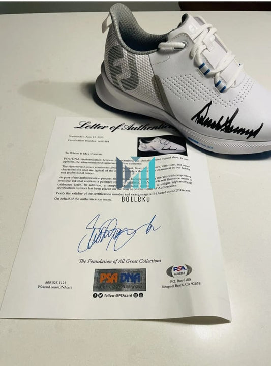Rare President Donald Trump Signed Golf Shoe with PSA certification | Bollëku