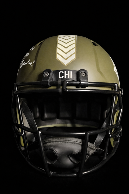 Brian Urlacher Signed Chicago Bears Salute to Service Full-Size Helmet – Beckett COA