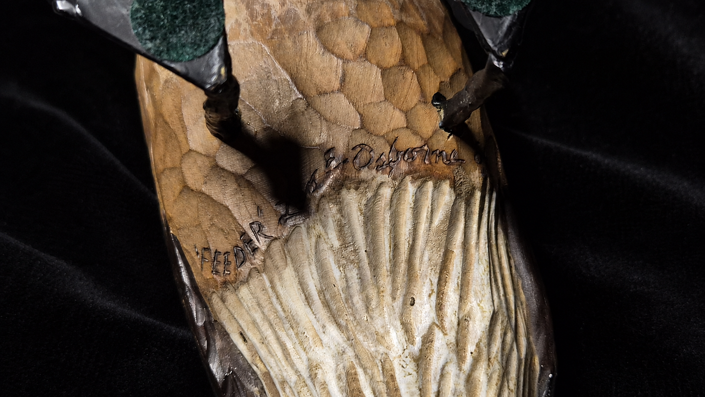 Beautiful Vintage Pair Leo Osborne Hand Carved Canada Goose Decoys Folk Art