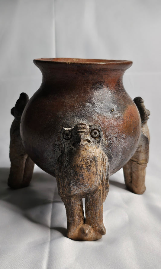 PreColumbian - Chorotega Ritual Tripod Vessel - 1100–1400 AD