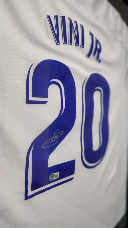 Vinicius Jr Signed Real Madrid Jersey w/COA | Bollëku