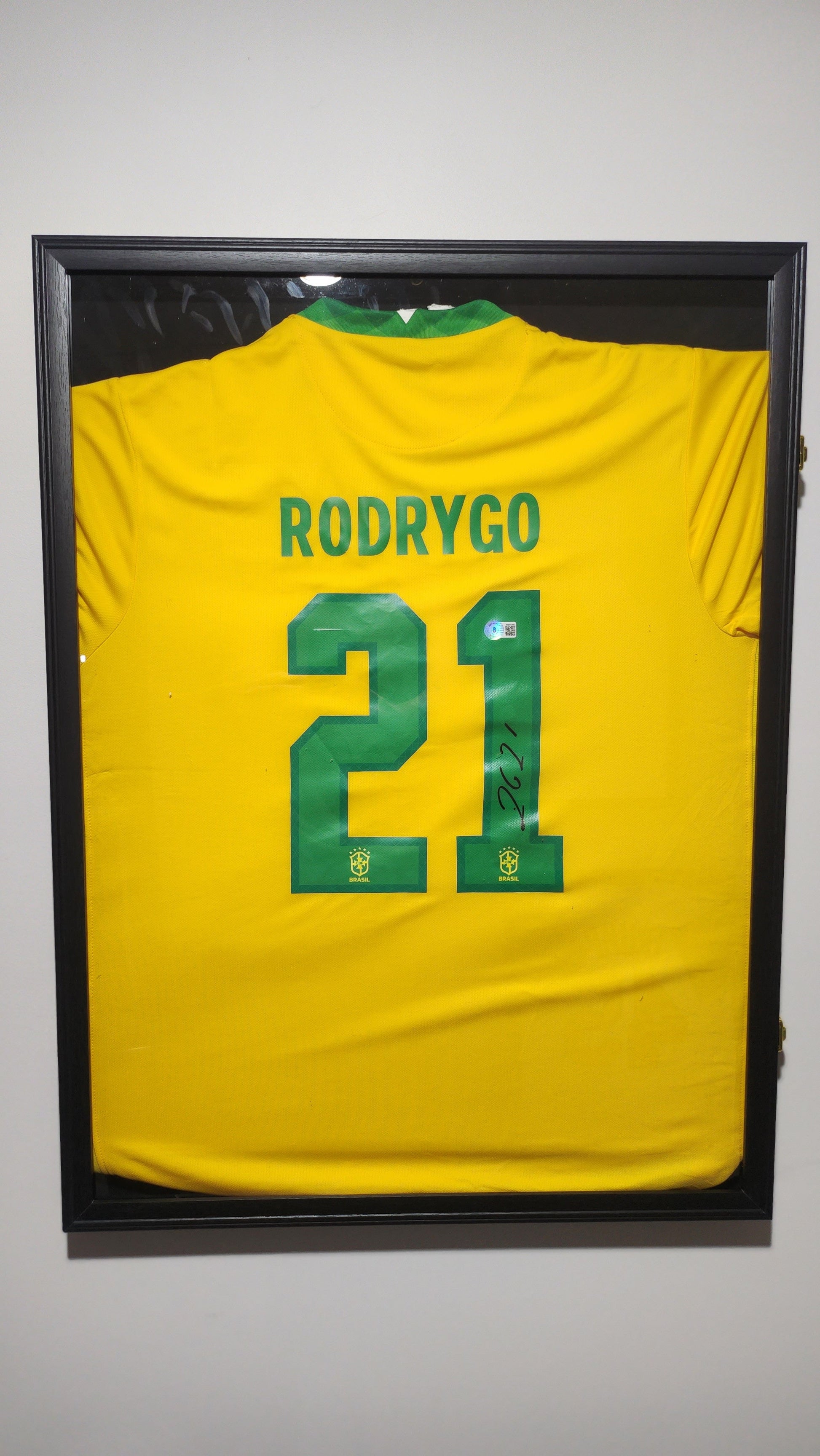 rodrygo signed jersey - 0