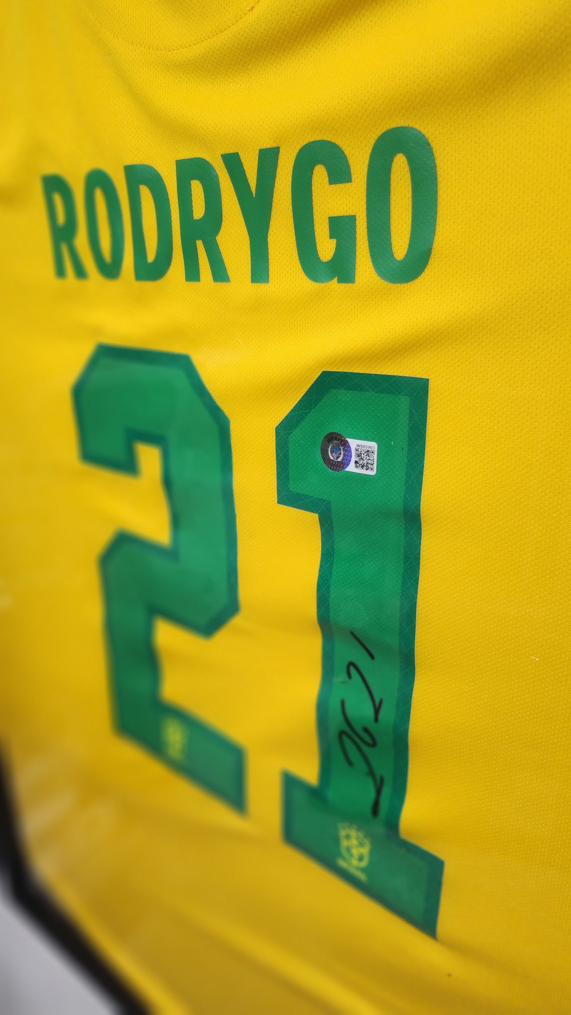 rodrygo signed jersey - 3