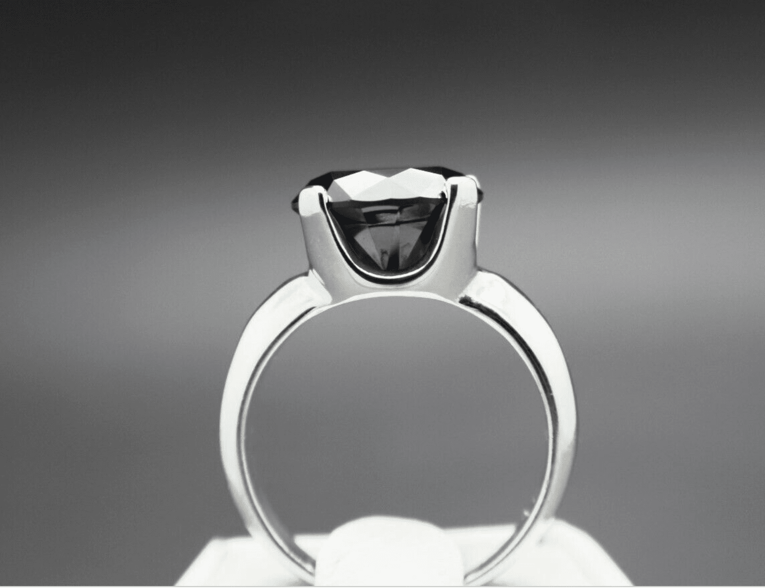 4.90cts 10.3mm Real Natural Black Diamond Engagement Ring | Bollëku