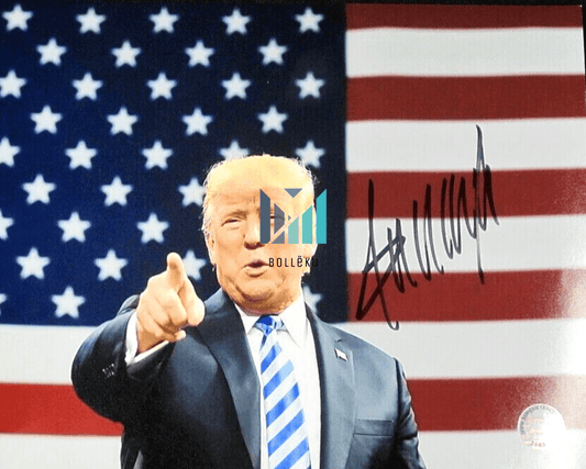 President Donald Trump 8x10 signed photo - 0